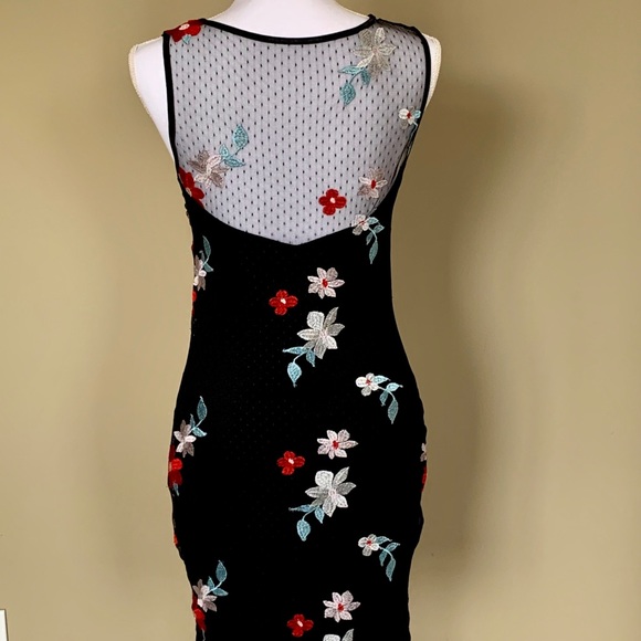 💕💕 Emerald Sundae Dress - Picture 3 of 5